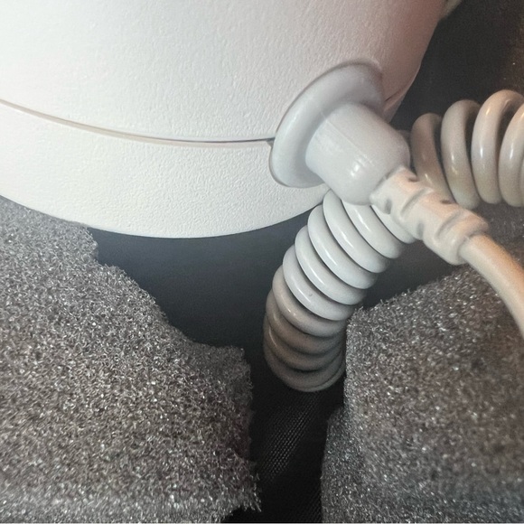 EXOGEN Bone Healing System 4000+ Includes Case, Device, Gel Excellent Condition - Picture 14 of 16